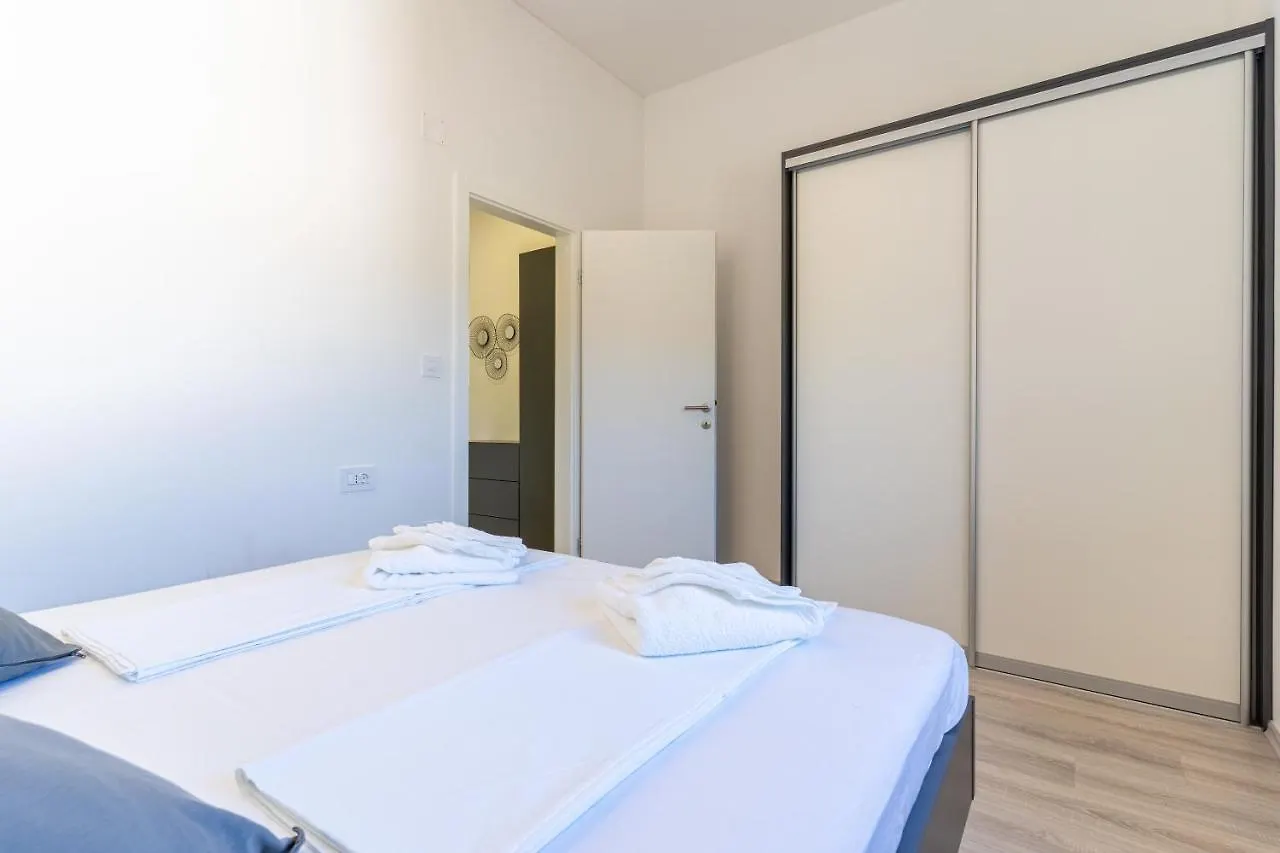 Sunrise Island Loft Apartment Cres 0*,  Croatia