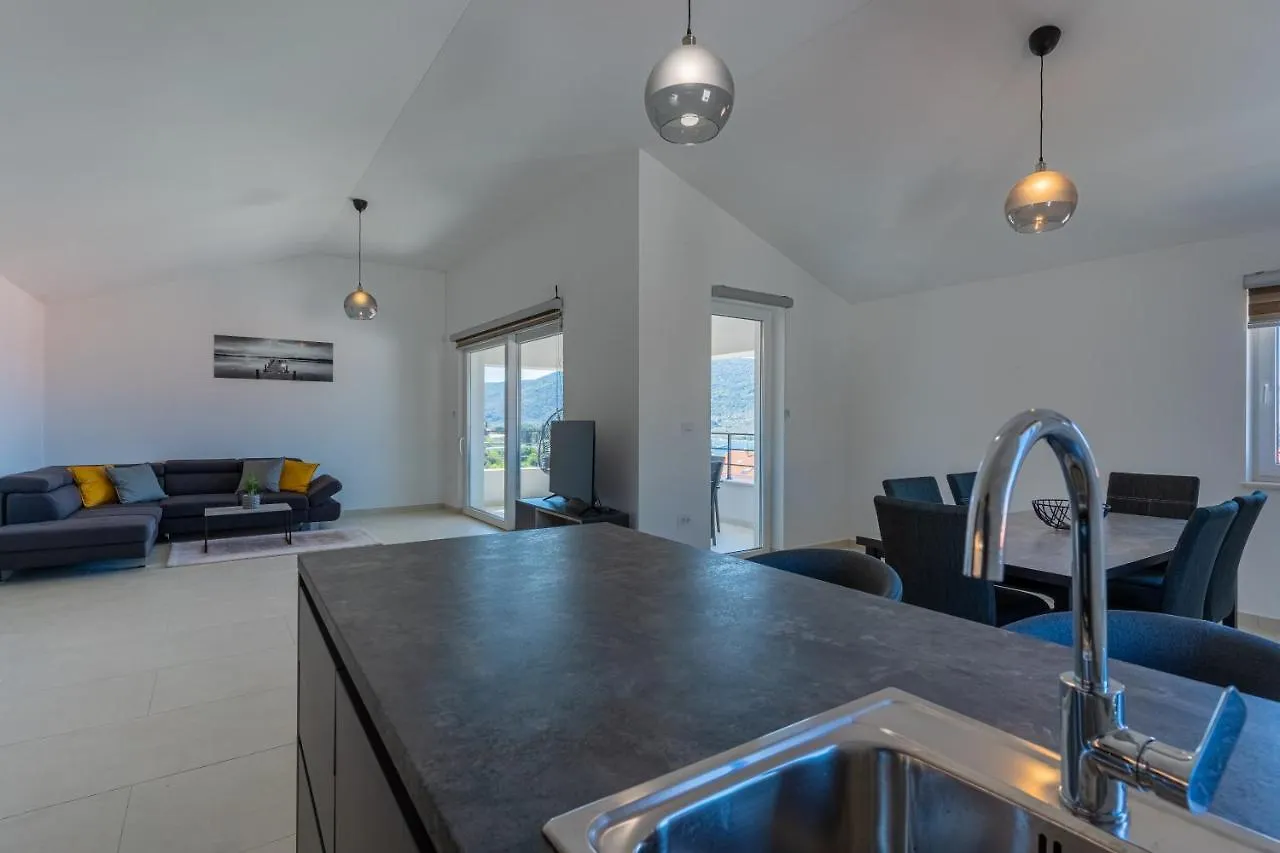 Sunrise Island Loft Apartment Cres 0*,