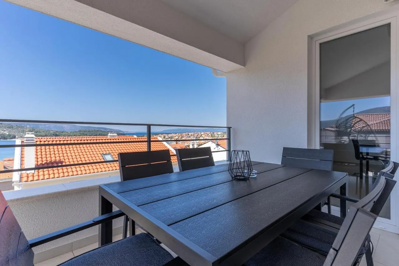 Sunrise Island Loft Apartment Cres